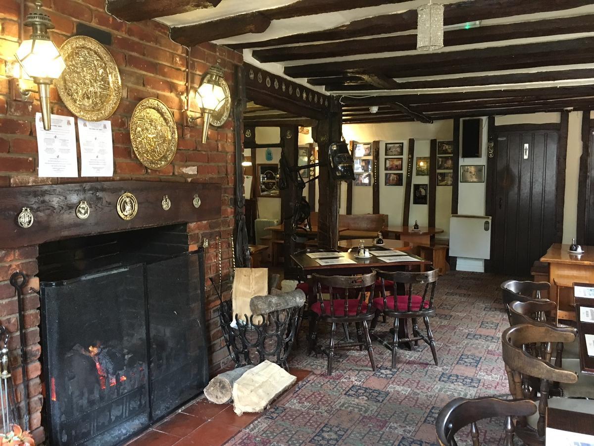 Sorrel Horse Inn Ипсуич Екстериор снимка