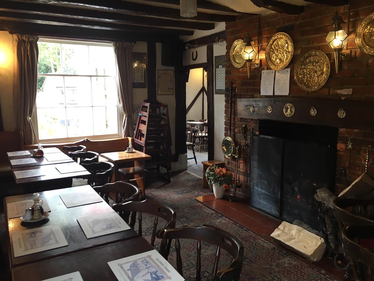 Sorrel Horse Inn Ипсуич Екстериор снимка